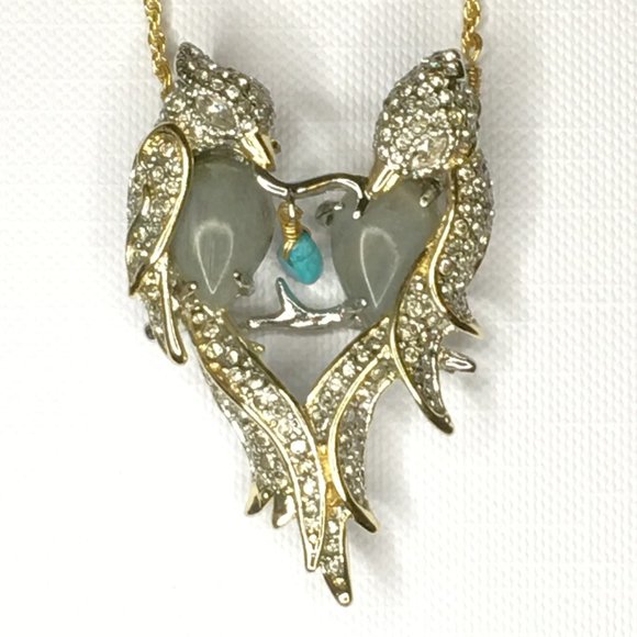 𝐀𝐋𝐄𝐗𝐈𝐒 𝐁𝐈𝐓𝐓𝐀𝐑 Labradorite & Crystal Love Birds Pendant Necklace - Picture 4 of 11